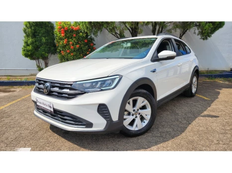 Volkswagen NIVUS 1.0 200 TSI TOTAL FLEX COMFORTLINE AUTOMÁTICO 4 portas