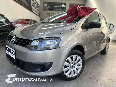 Volkswagen FOX 1.6 MI 8V FLEX 4P MANUAL 4 portas