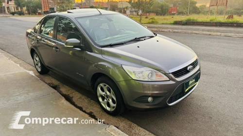 FOCUS 2.0 Titanium Plus Sedan 16V