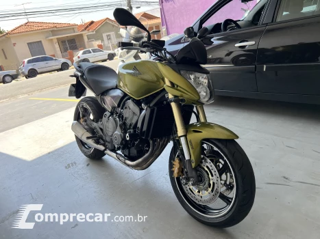 HONDA CB 600F HORNET