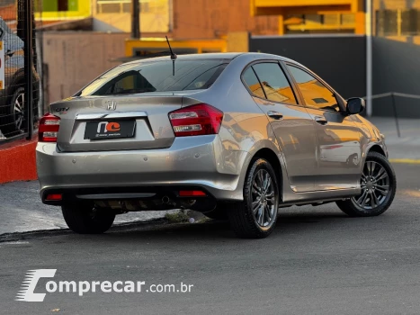 CITY Sedan LX 1.5 Flex 16V 4p Aut.