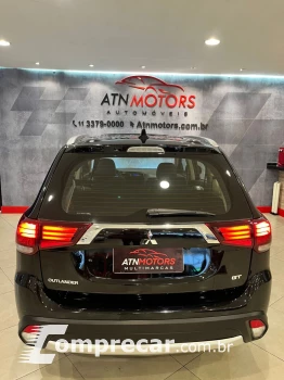 Outlander 3.0 V6 24V 4P GT 4X4 AUTOMÁTICO
