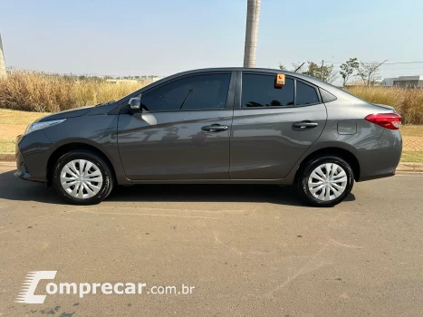 YARIS 1.5 16V Sedan XL