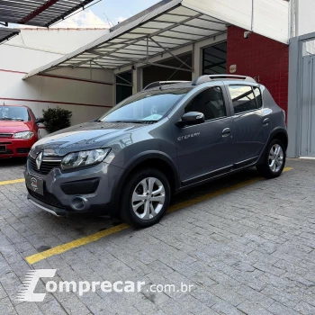 Renault SANDERO 1.6 Stepway 8V 4 portas