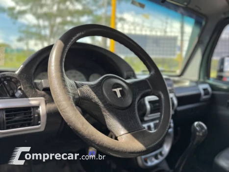 T-4 4x4 2.8 TB Int. Cap. Rígida Diesel
