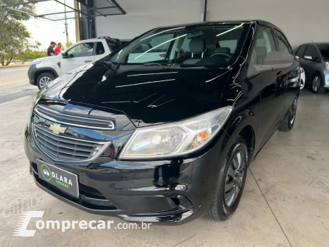 CHEVROLET ONIX 1.0 LT 4 portas