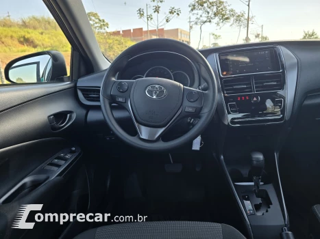 YARIS 1.5 16V XL