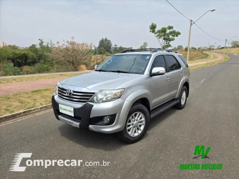 Toyota HILUX SW4 2.7 SR 4X2 16V 4 portas