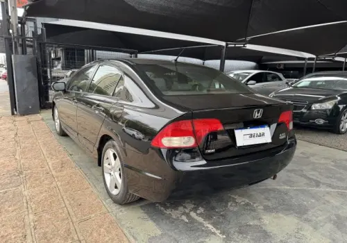 CIVIC - 1.8 LXS 16V 4P AUTOMÁTICO