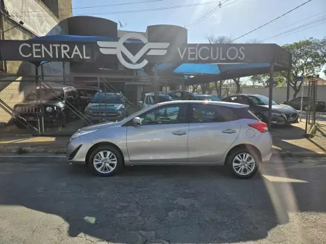 YARIS 1.3 16V XL Live