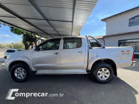 Hilux Caminhonete 3.0 4P SR 4X4 TURBO DIESEL CABINE DUPLA