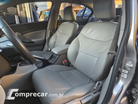 CIVIC 1.8 LXS 16V FLEX 4P AUTOMÁTICO