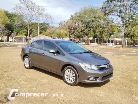 Honda CIVIC 2.0 LXR 16V 4 portas