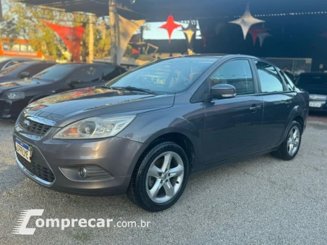 FORD Focus Sedan 2.0 16V 4P S FLEX 4 portas