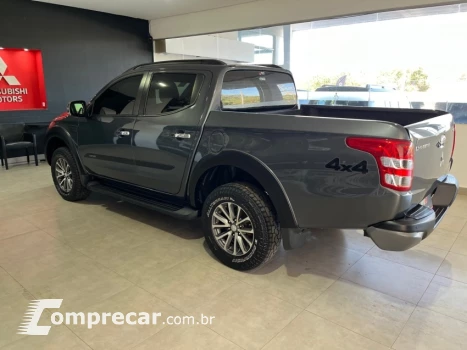 L200 TRITON 2.4 16V Turbo Outdoor Hpe-s CD 4X4