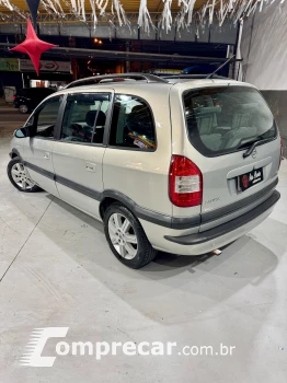 ZAFIRA 2.0 MPFI Elegance 8V