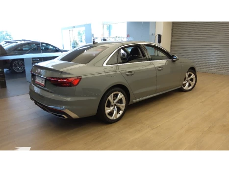 A4 2.0 TFSI Prestige Plus S Tronic